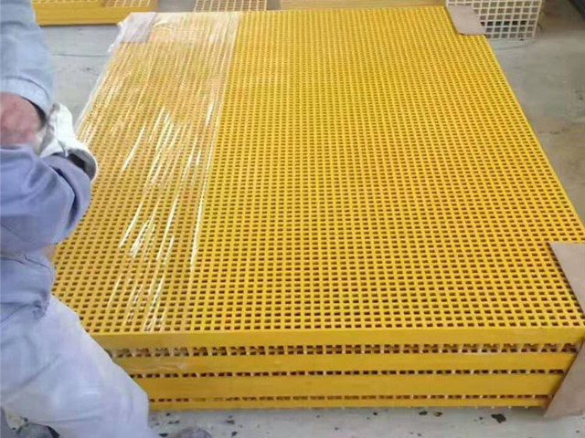 贵州十字格玻璃钢格栅
